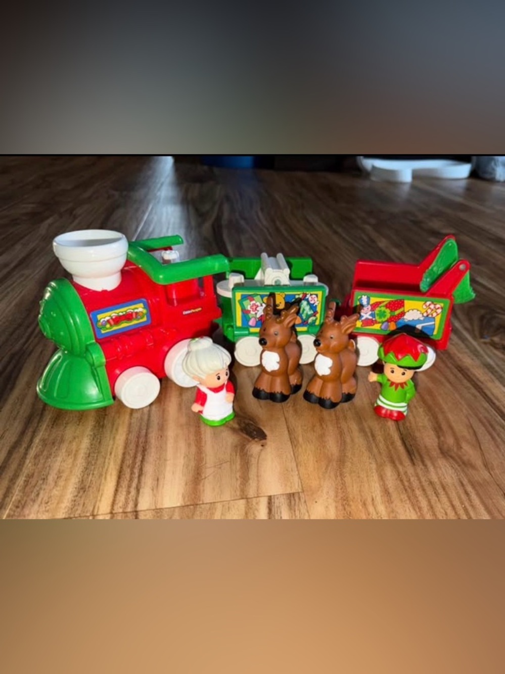 Fisher Price Little
People Christmas Train sounds